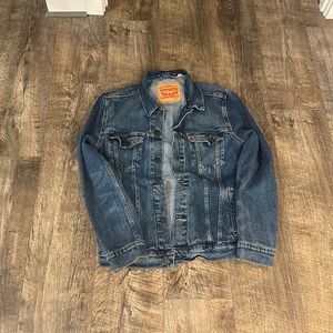 Levi’s Trucker Jean Jacket